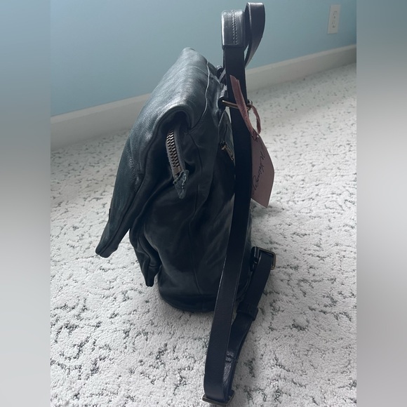 NWT A.S.98 Eco-Friendly Vintage Leather Backpack in Emerald and black.Stunning! - Picture 8 of 16